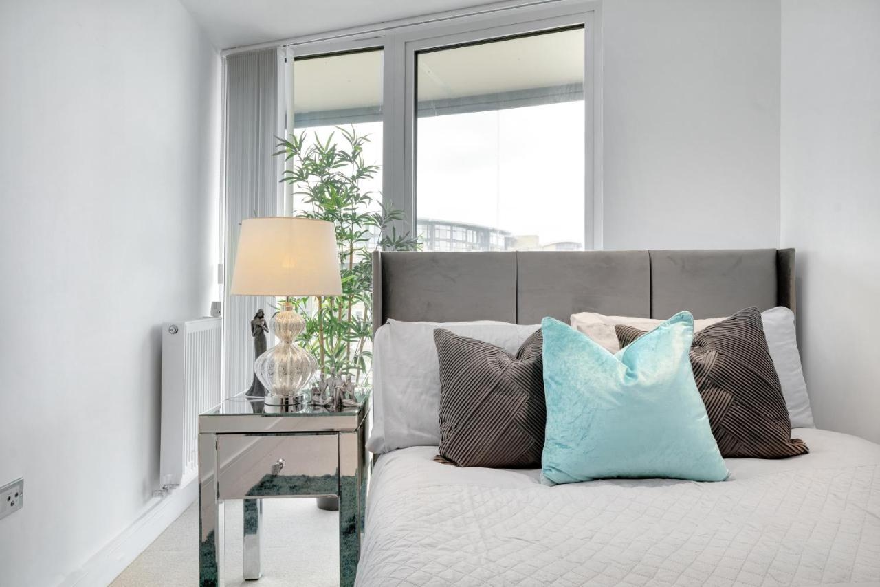 Large 2Bed 2Bath Apartment Beautiful River Views London Greenwich Cutty Sark - Perfect For Long Stay, Business, Leisure And Relocations Екстериор снимка